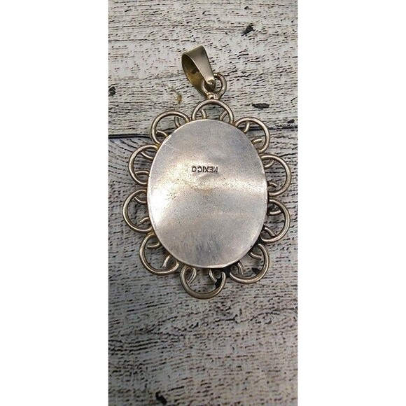 Red Jasper and Silver Flower Pendant Stamped Mexico 2"Lx1 1/4"W - Picture 4 of 4